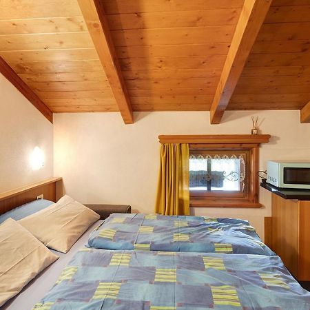 Baita Campacc Vago Apartment Livigno Bagian luar foto
