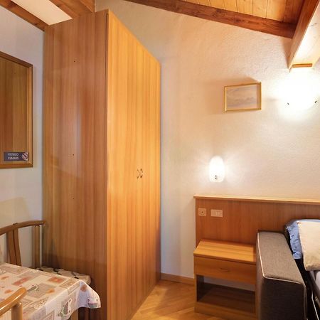 Baita Campacc Vago Apartment Livigno Bagian luar foto