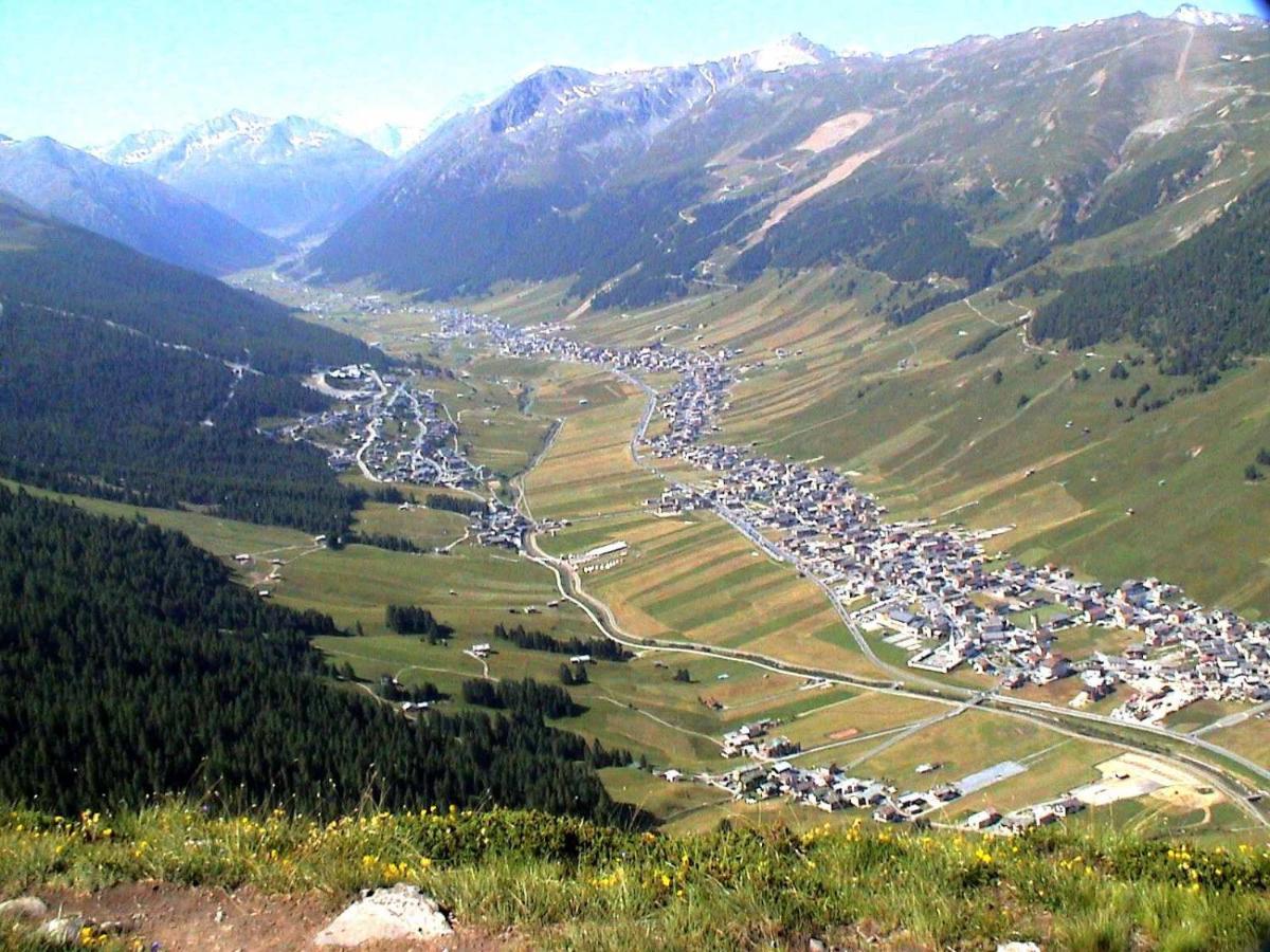 Baita Campacc Vago Apartment Livigno Bagian luar foto