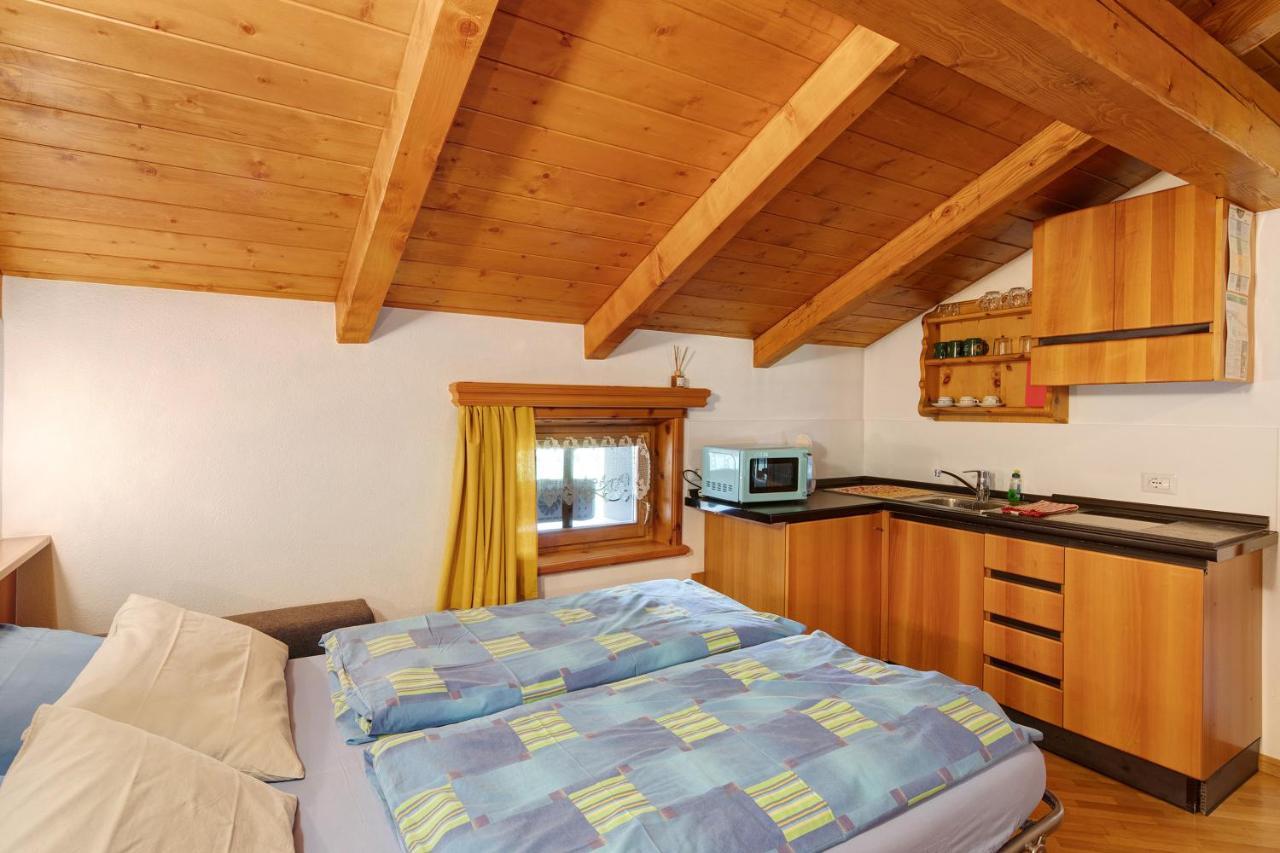 Baita Campacc Vago Apartment Livigno Bagian luar foto